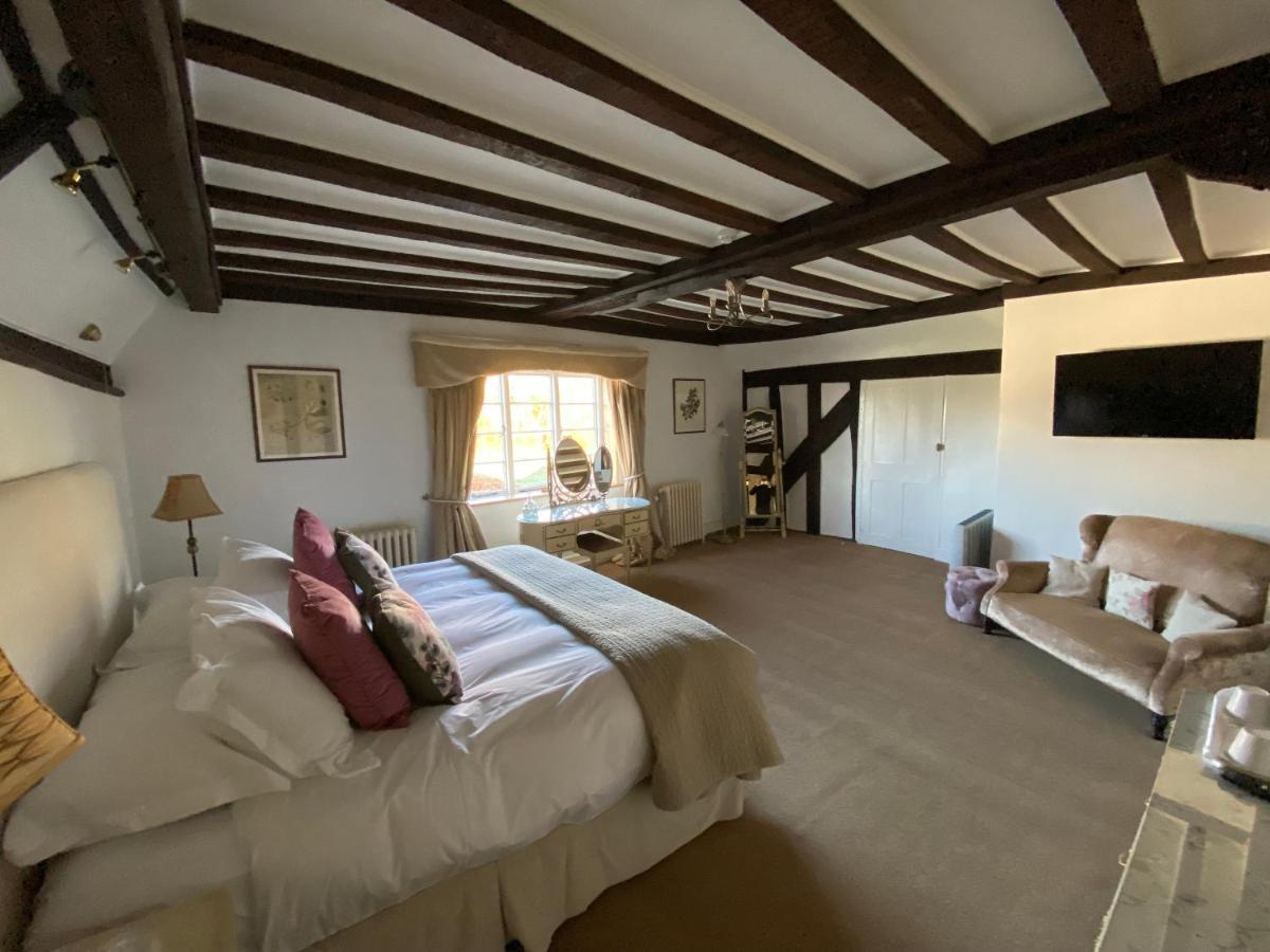 Prested Hall Braintree Buitenkant foto