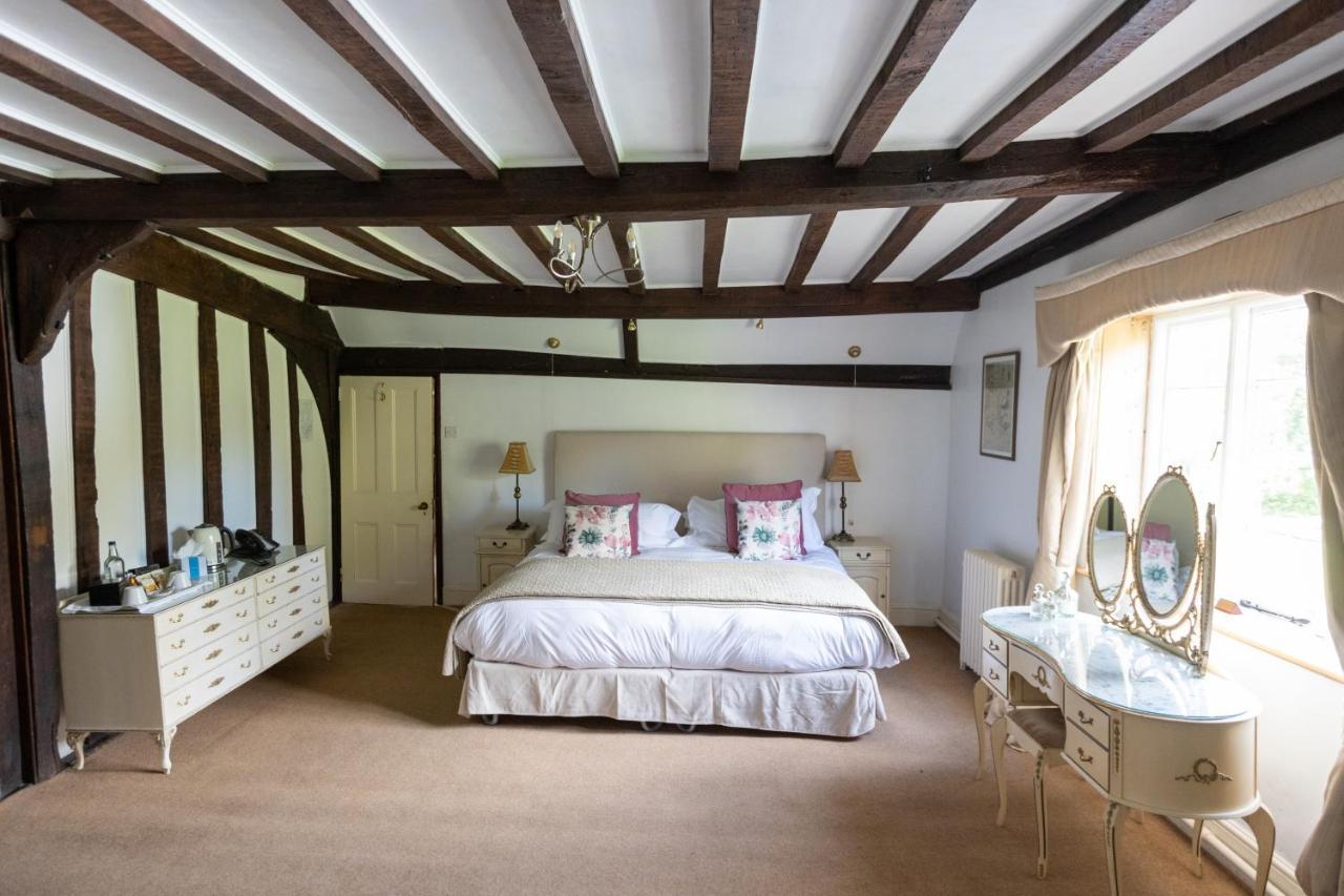 Prested Hall Braintree Buitenkant foto